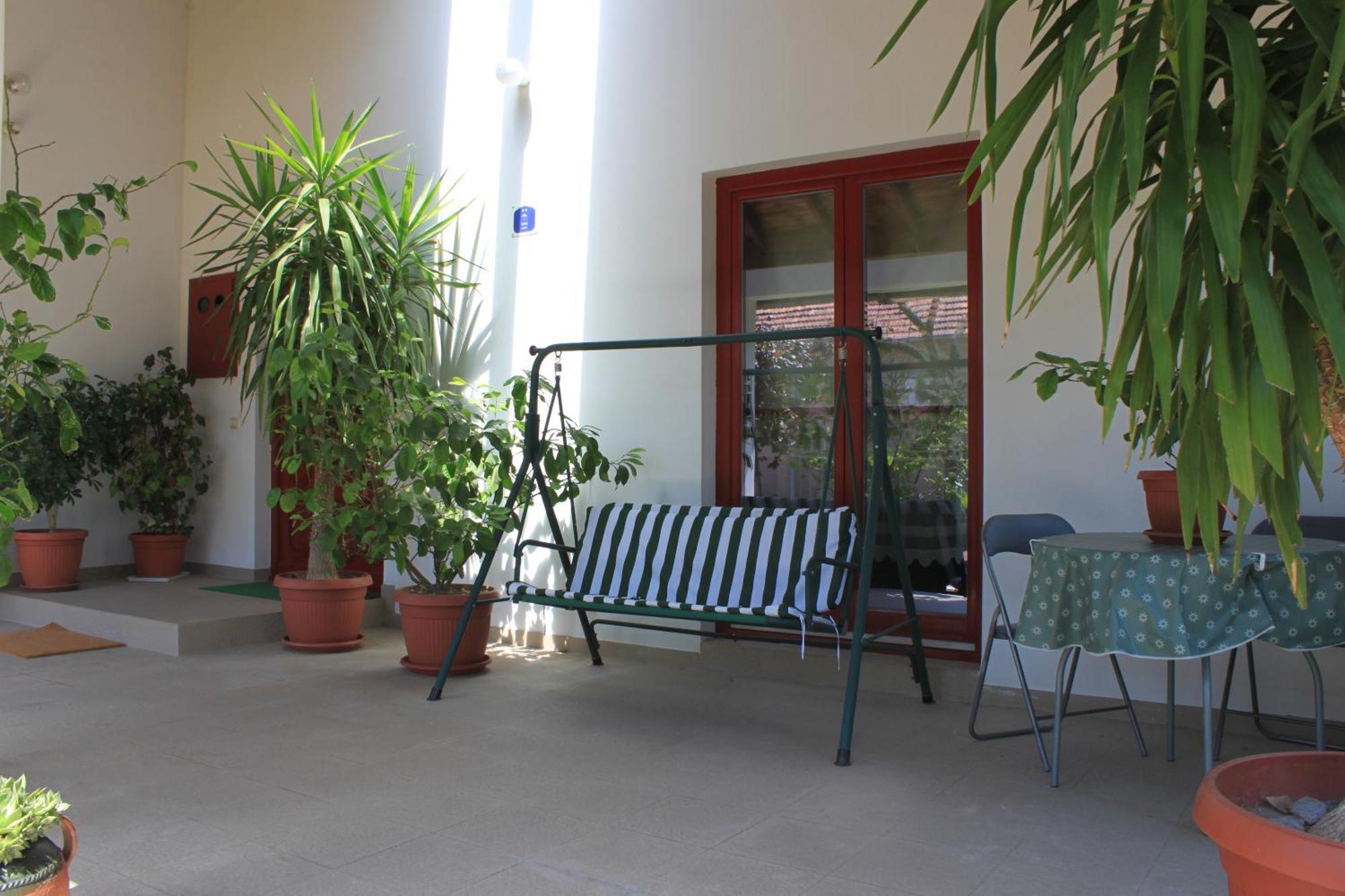 Boulevard Garden House - Free And Save Parking In The Locked Yard Ćuprija חדר תמונה
